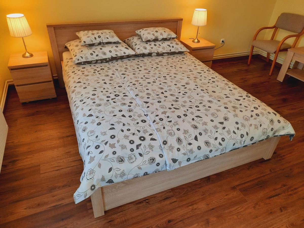 Apartmanhaz King Hévíz Εξωτερικό φωτογραφία