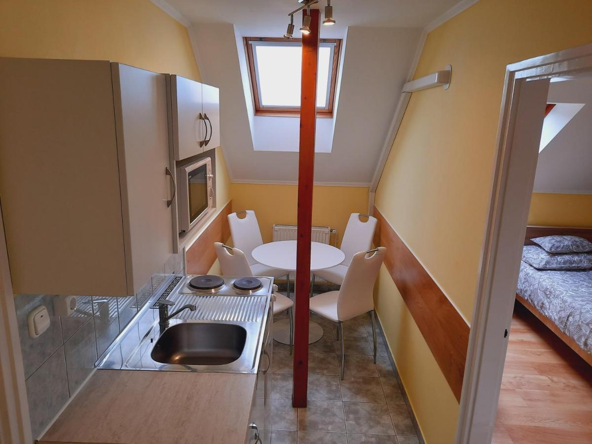 Apartmanhaz King Hévíz Εξωτερικό φωτογραφία