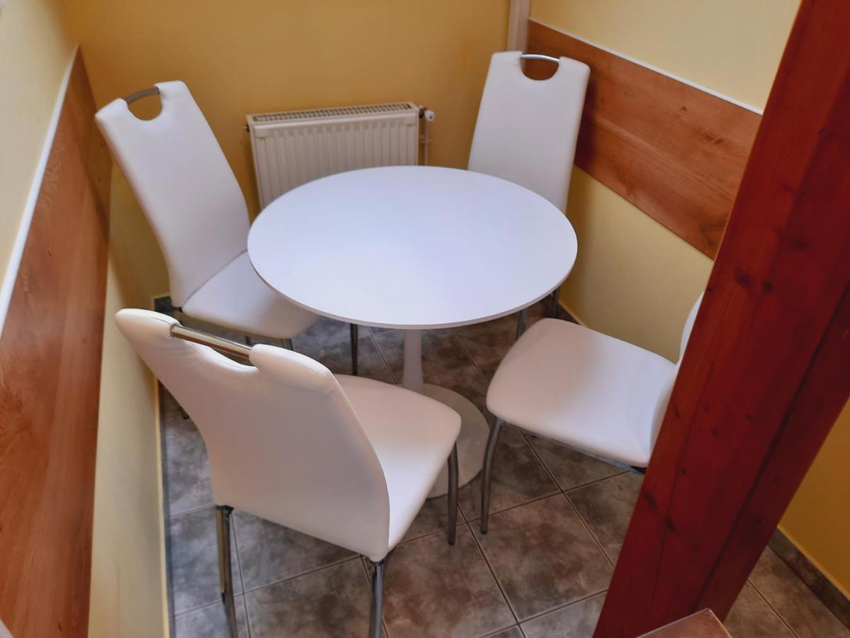 Apartmanhaz King Hévíz Εξωτερικό φωτογραφία