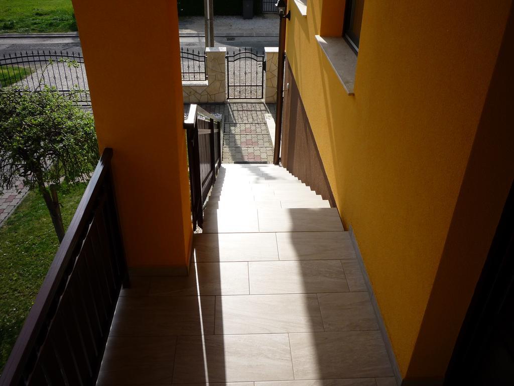 Apartmanhaz King Hévíz Εξωτερικό φωτογραφία